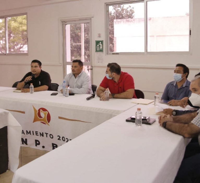 RECIBE AYUNTAMIENTO DE OPB PROYECTO DE REMODELACIÓN DEL ICÓNICO PARQUE DEL MAESTRO EN CHETUMAL.