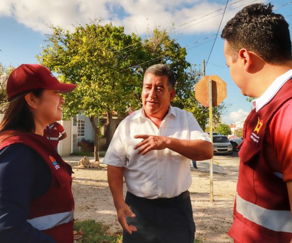 LLEGA ILUMINACIÓN A CUATRO COLONIAS DE CHETUMAL