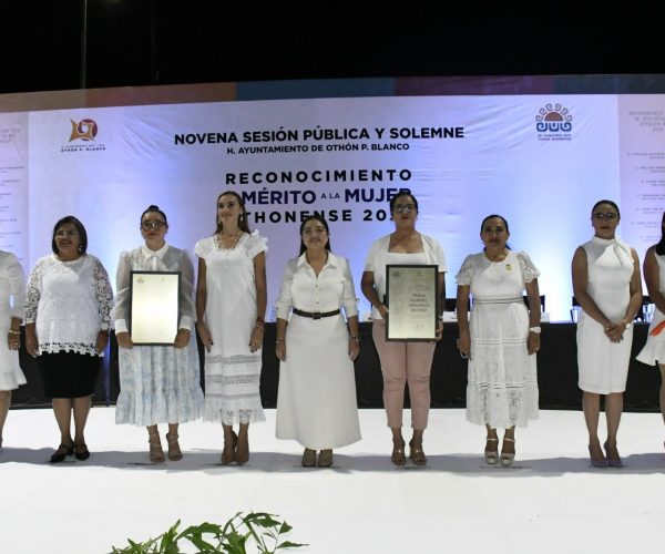 AYUNTAMIENTO DE OPB ENTREGA EL “RECONOCIMIENTO AL MÉRITO A LA MUJER OTHONENSE 2023”
