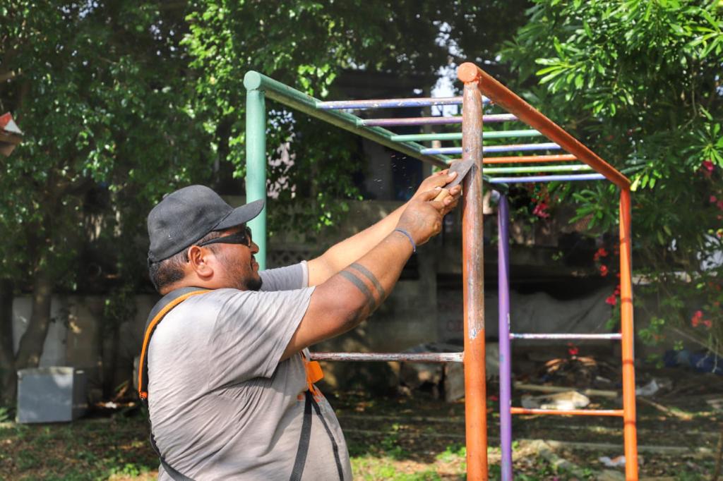 REHABILITAN PARQUE QUE BENEFICIARÁ A COLONIA MAYA REAL Y KILÓMETRO 5