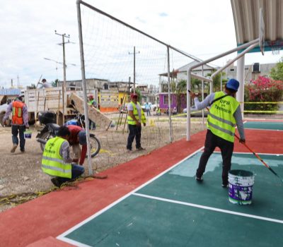 El deporte une y transforma: mejora Gobierno Municipal domo deportivo en beneficio de familias en Forjadores.