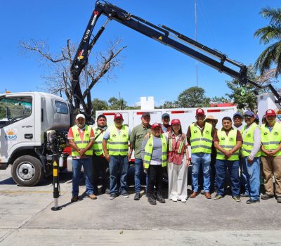 Refuerza Ayuntamiento capacidad operativa de Servicios Públicos Municipales con nueva grúa.