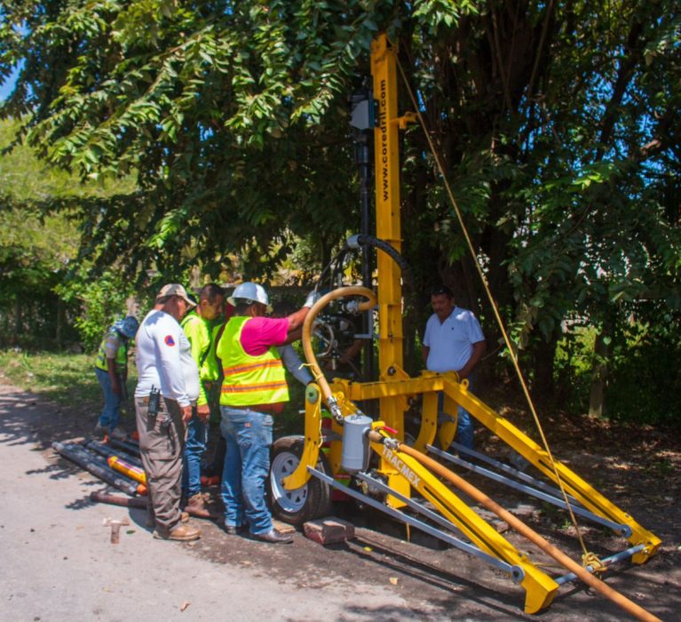 Refuerza Yensunni Martínez servicios públicos con nuevo equipo en operación.