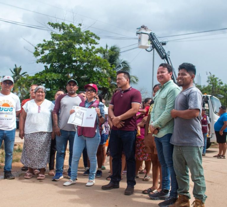 Lleva gobierno municipal atención integral a Fraternidad Antorchista.