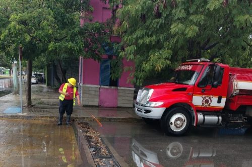 Operativo Tormenta refuerza acciones de atención y prevención ante lluvias en Chetumal.