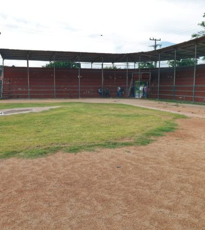 Ayuntamiento de Othón P. Blanco rehabilitará el campo 20 de Noviembre.