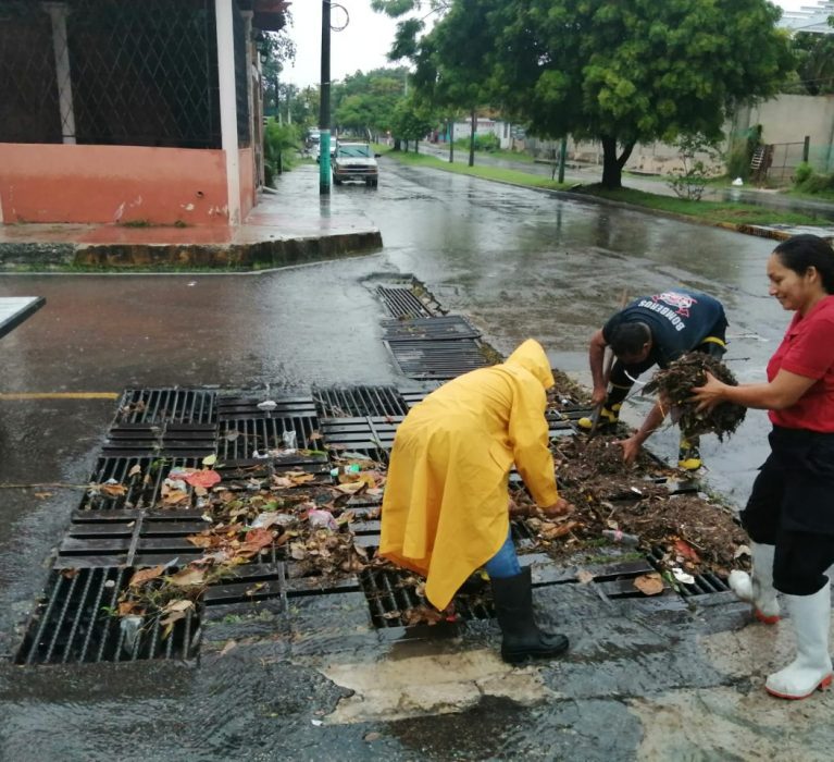 ATIENDE AYUNTAMIENTO DE OPB CONTRATIEMPOS POR LLUVIAS MATUTINAS DE ESTE SÁBADO.