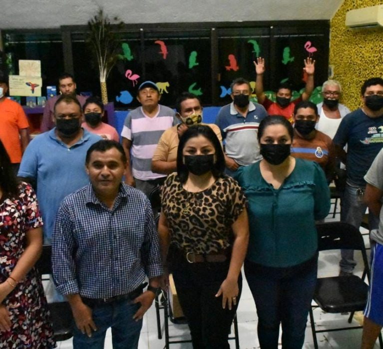 CAPACITACIÓN CONSTANTE PARA TRABAJADORES DE LA COMUNA EN PRO DE MEJORES SERVICIOS A LOS OTHONENSES