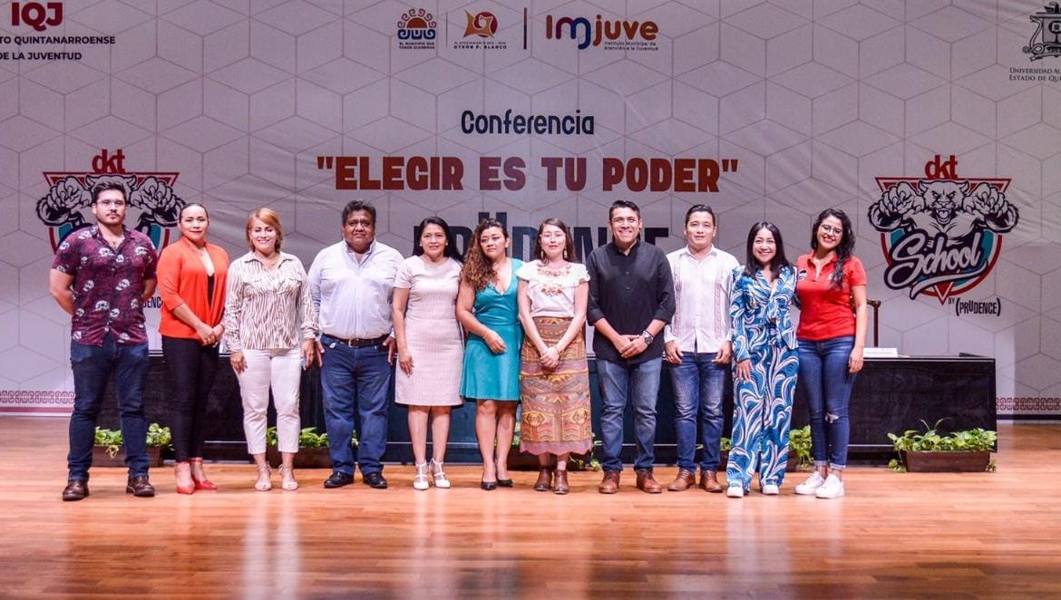 INICIA CON GRAN ÉXITO EL “FORO JUVENIL” CON LA CONFERENCIA “ELEGIR ES TU PODER”