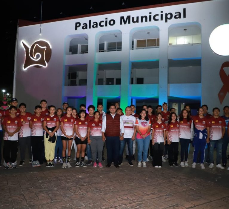 EL INSTITUTO MUNICIPAL DE LA CULTURA FÍSICA Y EL DEPORTE ENCABEZA BANDERAZO DEL SELECTIVO DE NATACIÓN REPRESENTATIVO DE OTHÓN P. BLANCO