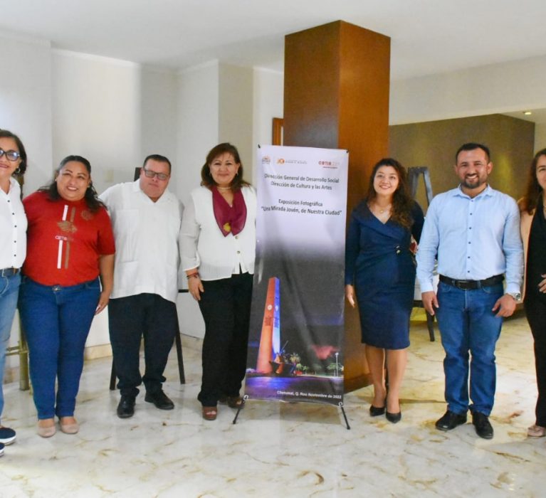 PRESENTA AYUNTAMIENTO DE OPB EXPOSICIÓN FOTOGRÁFICA DE JÓVENES DEL CBTIS 214