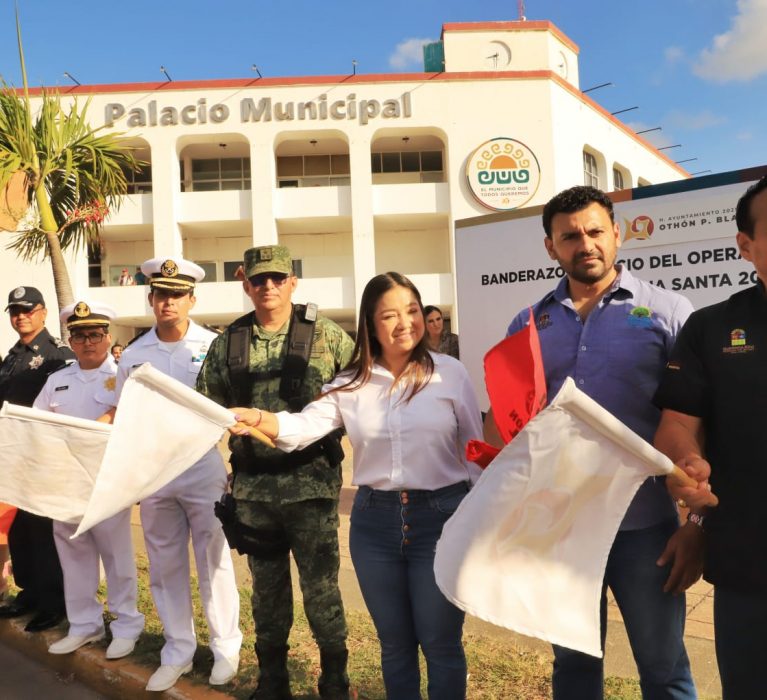 YENSUNNI MARTÍNEZ DA BANDERAZO DE SALIDA AL OPERATIVO DE SEGURIDAD “SEMANA SANTA 2023”