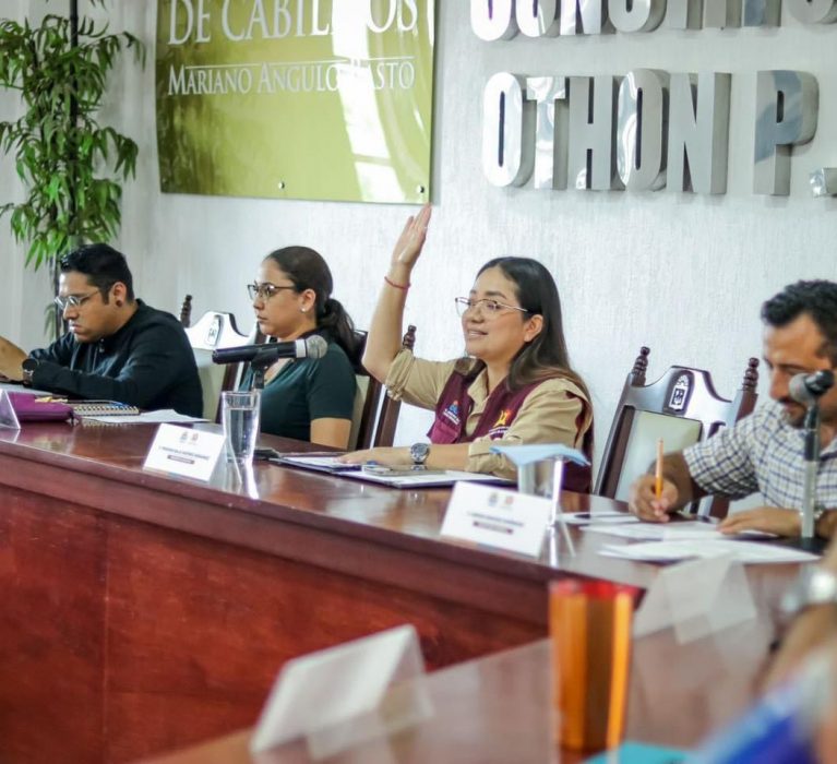 INSTITUYE CABILDO DE OPB MEDALLA AL MÉRITO CIUDADANO “OTHÓN POMPEYO BLANCO”