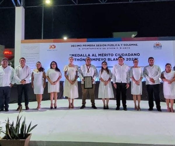 AYUNTAMIENTO ENTREGA LA “MEDALLA AL MÉRITO CIUDADANO OTHÓN POMPEYO BLANCO 2023”A IVÁN ALBERTO CARRILLO RÍOS