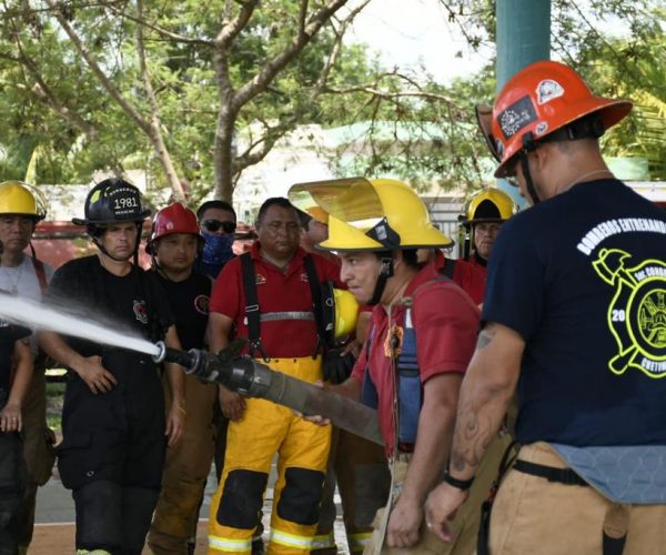 MANOS A LA OBRA CON EL PRIMER CONGRESO DE BOMBEROS 2023