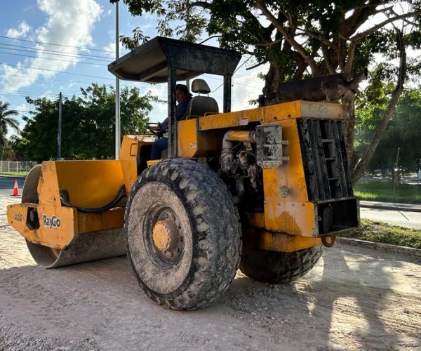 REPAVIMENTACIÓN EN LA AVENIDA 4 DE MARZO