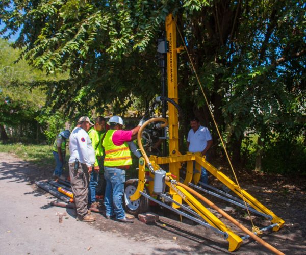Refuerza Yensunni Martínez servicios públicos con nuevo equipo en operación.