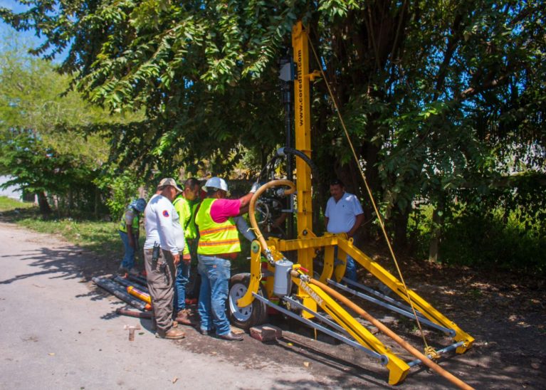 Refuerza Yensunni Martínez servicios públicos con nuevo equipo en operación.