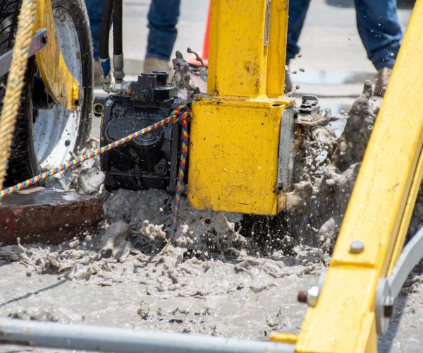 Ayuntamiento se anticipa a temporada de lluvias y ciclones con estrategia de desazolve preventivo.