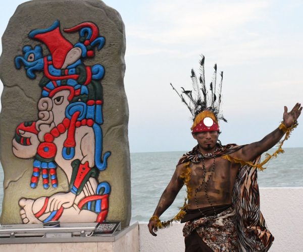 Impulsan en Chetumal ruta turística “El Renacer de los Dioses Mayas” durante el 128 aniversario de la ciudad.