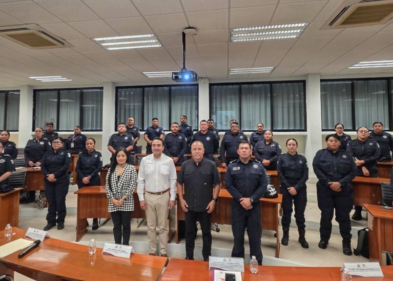 Othón P. Blanco fortalece la protección de la niñez con capacitación especializada.