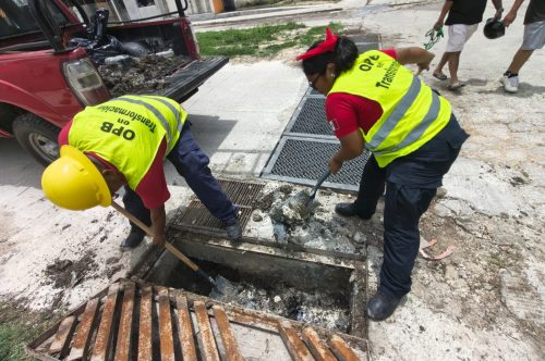 Ayuntamiento de Othón P. Blanco refuerza medidas preventivas ante pronóstico de lluvias intensas.