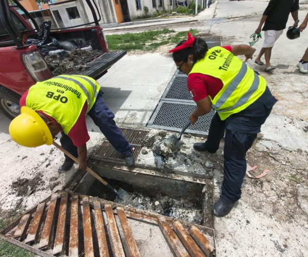 Ayuntamiento de Othón P. Blanco refuerza medidas preventivas ante pronóstico de lluvias intensas.