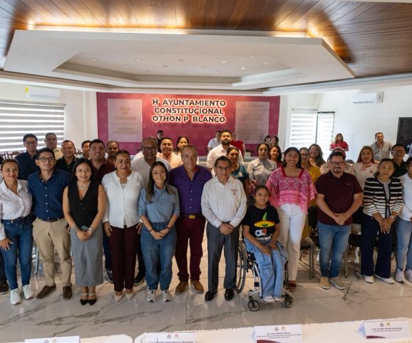 Instala Yensunni Martínez Comisión Municipal para prevenir y erradicar el trabajo infantil en Othón P. Blanco.