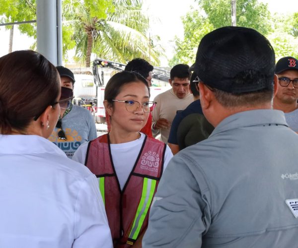 Xul-Há recibe jornada integral de limpieza, iluminación y bacheo.