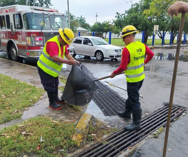 Operativo Tormenta responde de inmediato ante las lluvias y mantiene atención permanente en Chetumal.