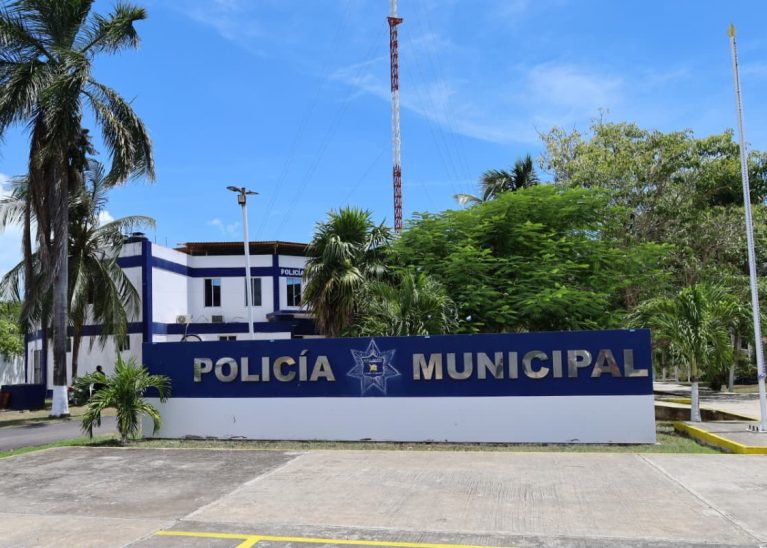 Yensunni Martínez fija postura ante investigación de elementos de la Policía Municipal.