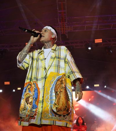 Santa Fe Klan conquista Chetumal con casi cuatro horas de música y emociones en la Expofer 2026.